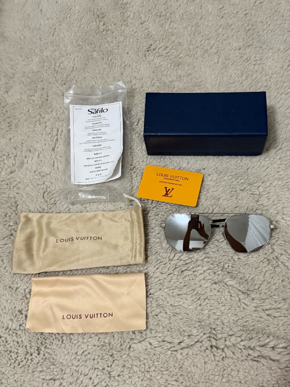 LOUIS VUITTON MENS SILVER MIRRORED SUNGLASSES LIKE NEW